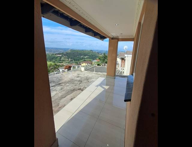 2 BEDROOM HOUSE FOR SALE IN VERULAM CENTRAL